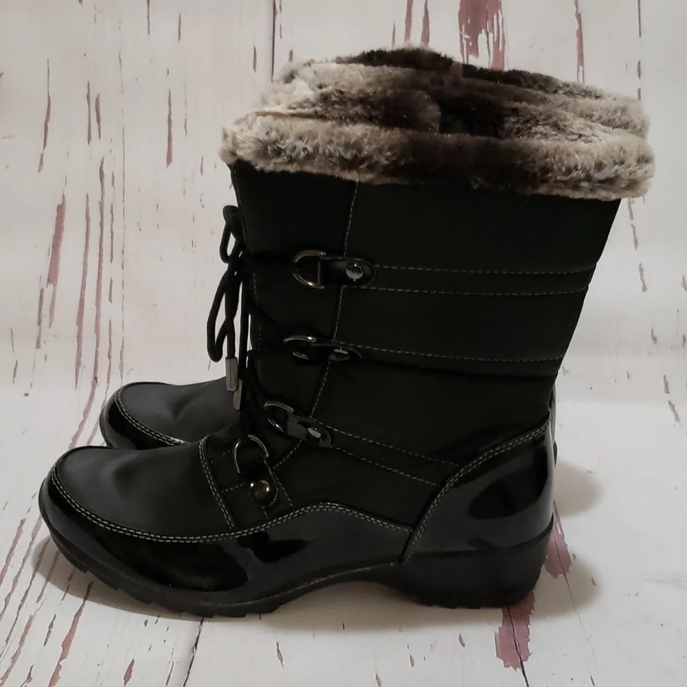 Sporto  Vlack Pull Up And Laces Snow Wome's Boots Size 10